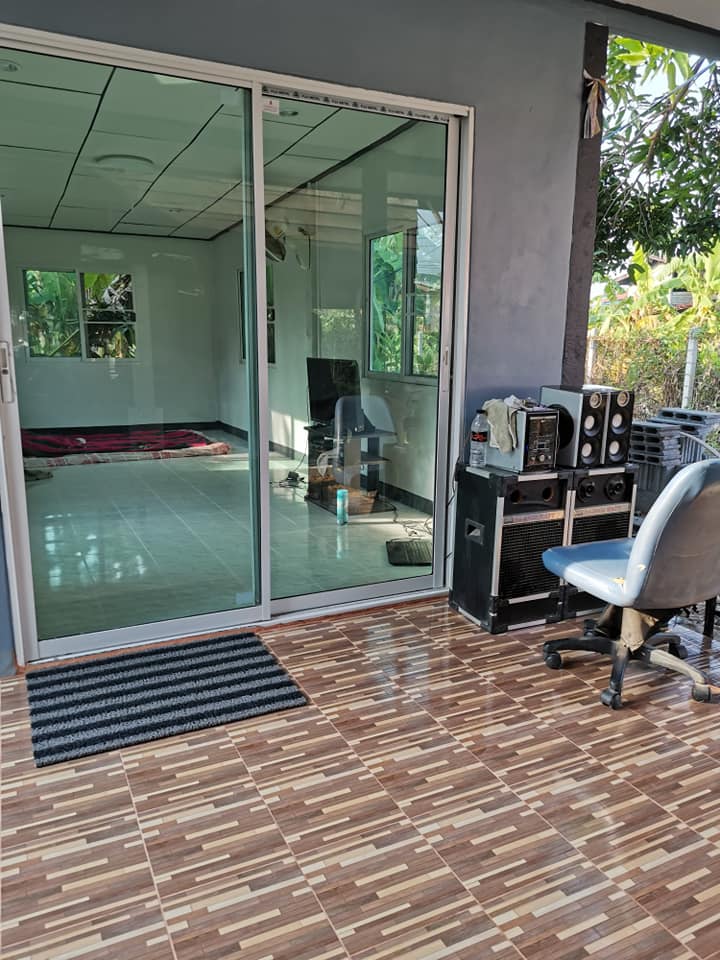 บ้านขนาดเล็ก สไตล์โมเดิร์น ราคา 120,000 บาท