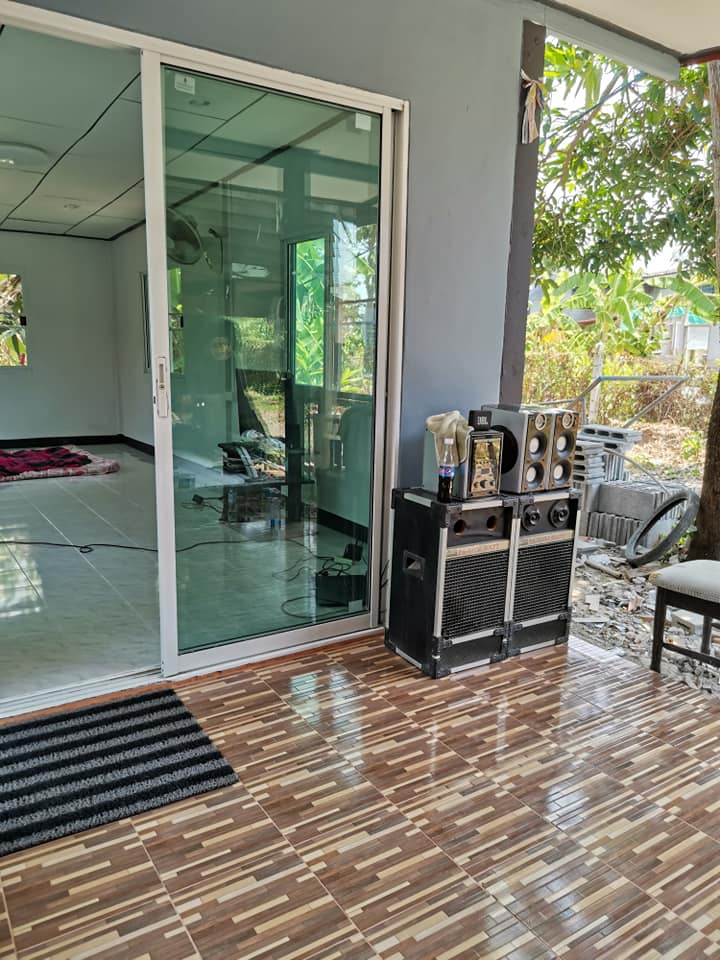 บ้านขนาดเล็ก สไตล์โมเดิร์น ราคา 120,000 บาท