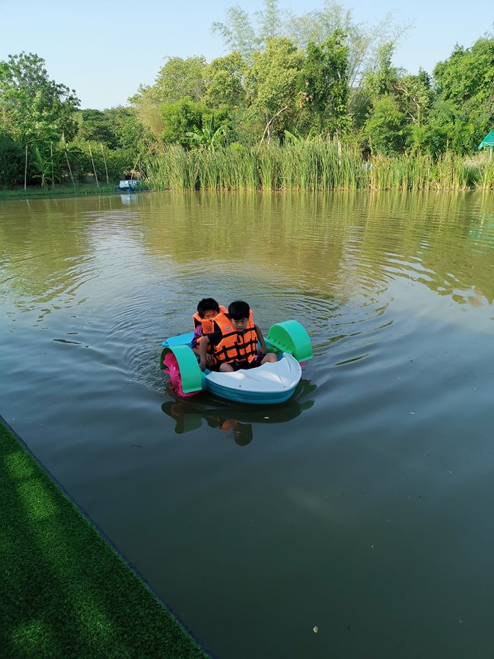 ฟาร์มปลูกสุข เรือปั่น