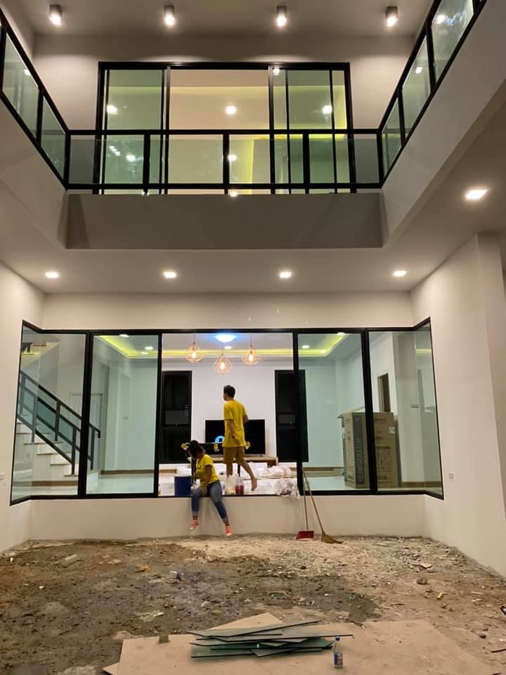 บ้านสไตล์โมเดิร์น 2 ชั้น ราคา 3.2 ล้านบาท