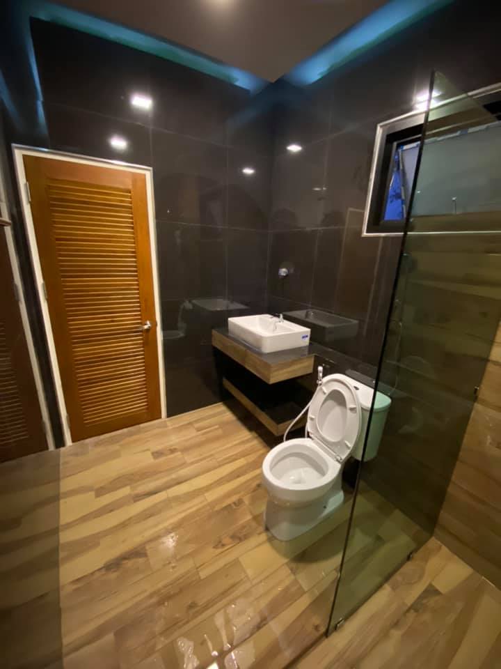 บ้านสไตล์โมเดิร์น 2 ชั้น ราคา 3.2 ล้านบาท