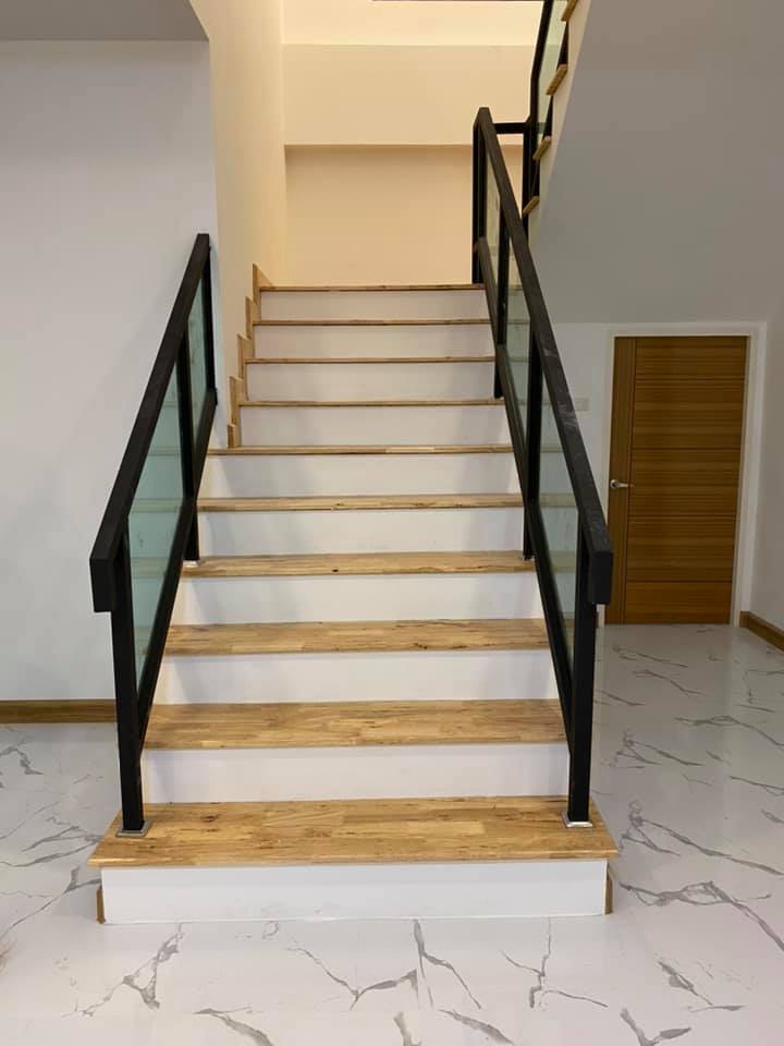 บ้านสไตล์โมเดิร์น 2 ชั้น ราคา 3.2 ล้านบาท