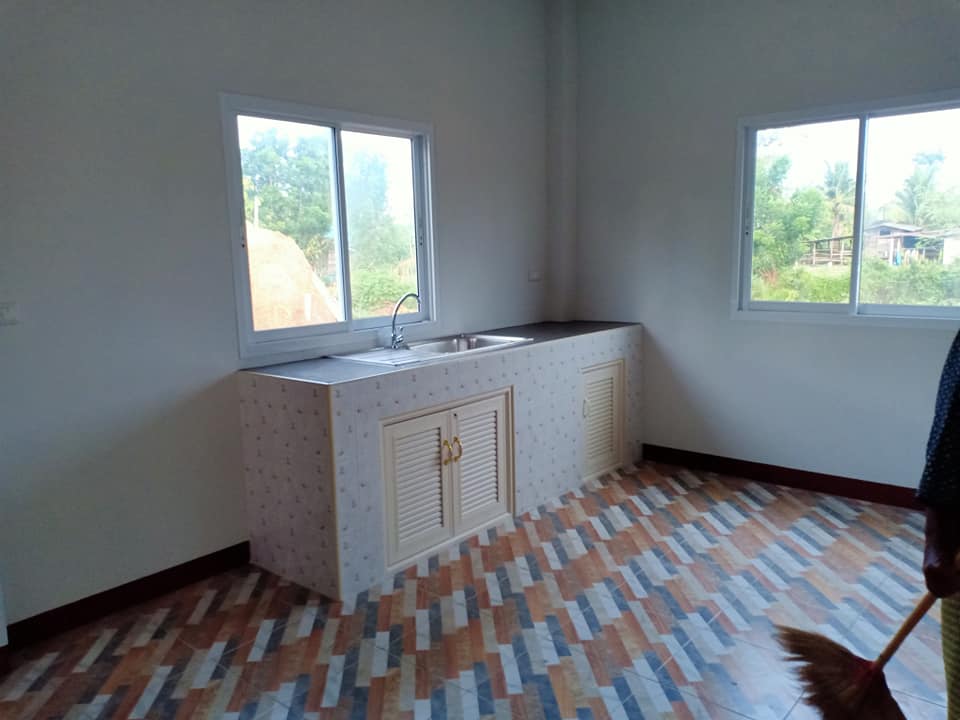 บ้านโมเดิร์นเล็กๆ สำหรับคนงบน้อย ราคา 580,000 บาท