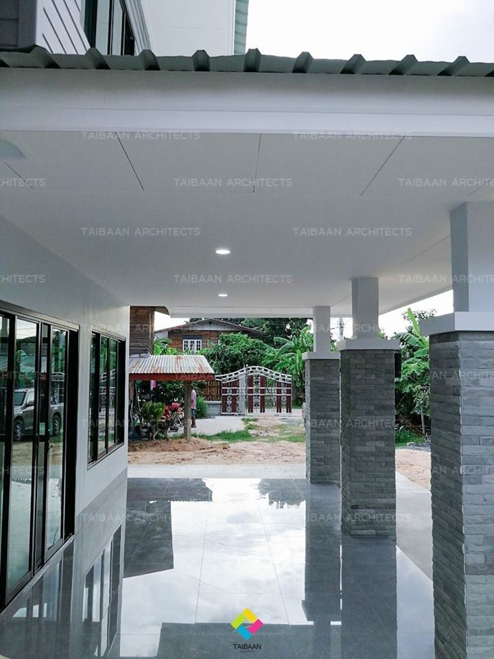 รีโนเวทบ้าน 2 ชั้น เหมือนได้บ้านใหม่ทั้งหลัง (เดิมด้านบนไม้, ด้านล่างปูน) งบประมาณ 890,000 บาท