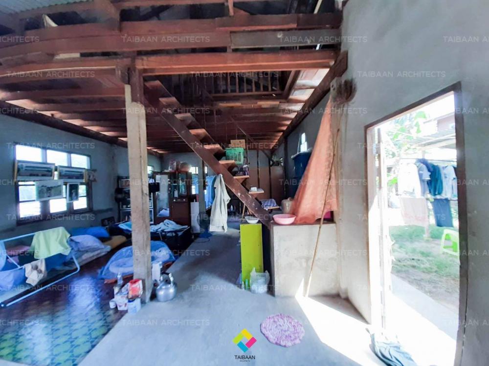 รีโนเวทบ้าน 2 ชั้น เหมือนได้บ้านใหม่ทั้งหลัง (เดิมด้านบนไม้, ด้านล่างปูน) งบประมาณ 890,000 บาท