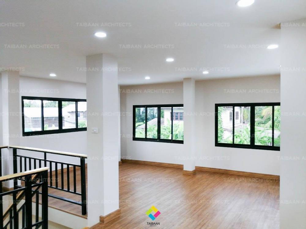 รีโนเวทบ้าน 2 ชั้น เหมือนได้บ้านใหม่ทั้งหลัง (เดิมด้านบนไม้, ด้านล่างปูน) งบประมาณ 890,000 บาท