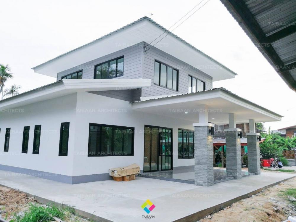 รีโนเวทบ้าน 2 ชั้น เหมือนได้บ้านใหม่ทั้งหลัง (เดิมด้านบนไม้, ด้านล่างปูน) งบประมาณ 890,000 บาท