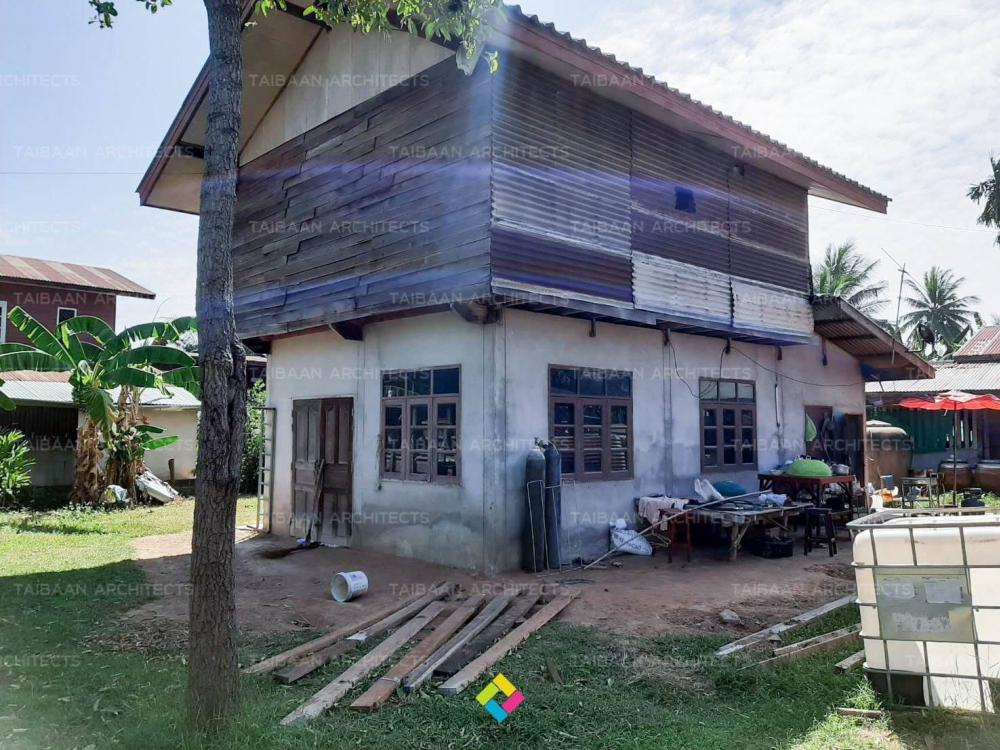 รีโนเวทบ้าน 2 ชั้น เหมือนได้บ้านใหม่ทั้งหลัง (เดิมด้านบนไม้, ด้านล่างปูน) งบประมาณ 890,000 บาท