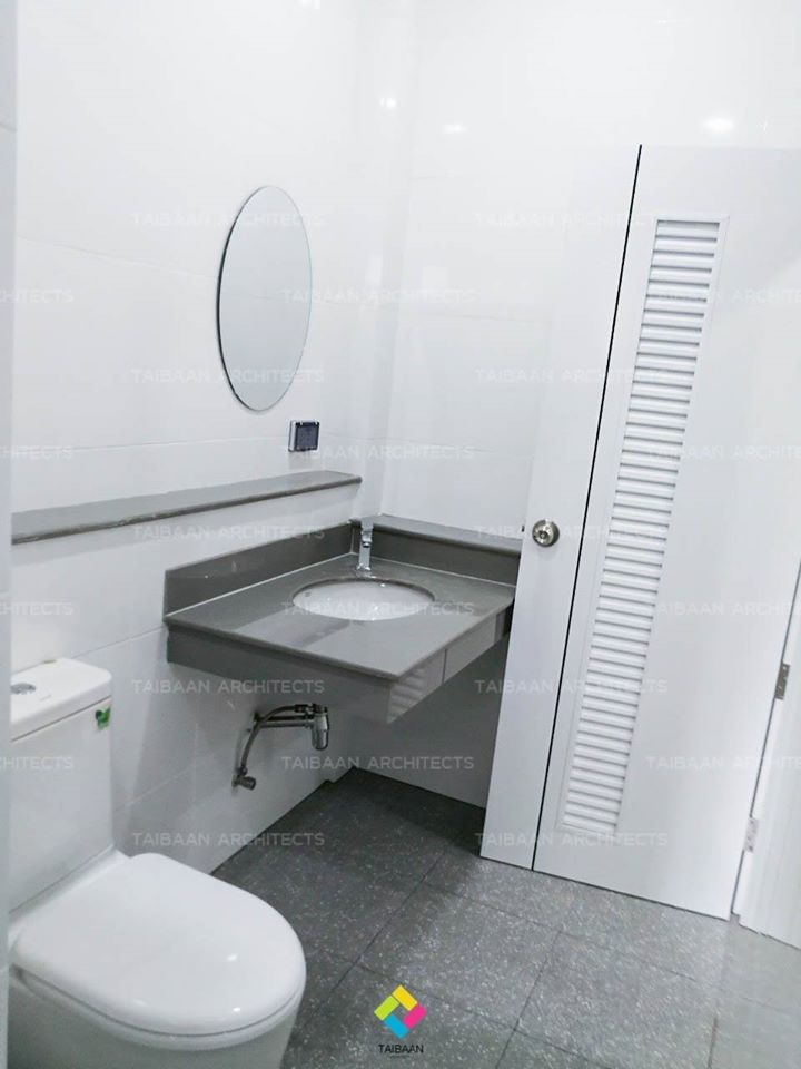 รีโนเวทบ้าน 2 ชั้น เหมือนได้บ้านใหม่ทั้งหลัง (เดิมด้านบนไม้, ด้านล่างปูน) งบประมาณ 890,000 บาท