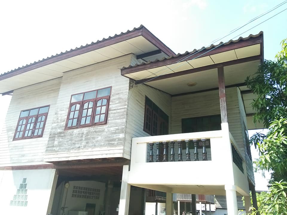 รีโนเวทบ้าน 2 ชั้น และต่อเติมบ้านเพิ่ม งบก่อสร้าง 850,000 บาท