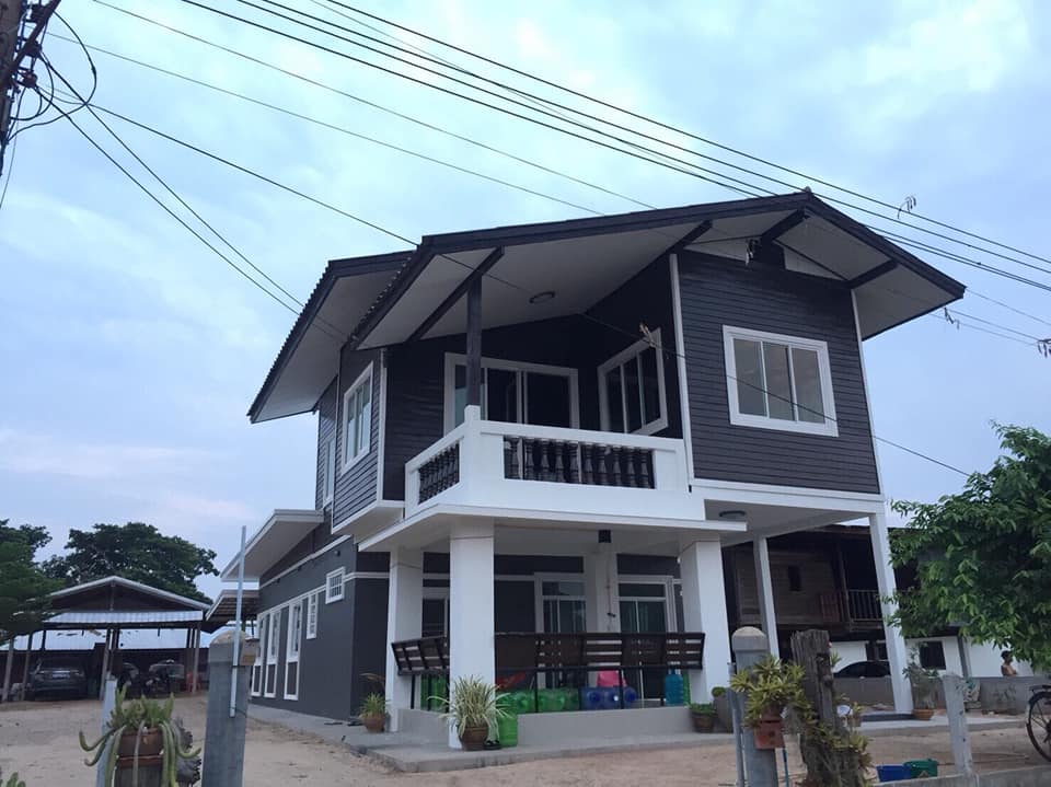 รีโนเวทบ้าน 2 ชั้น และต่อเติมบ้านเพิ่ม งบก่อสร้าง 850,000 บาท