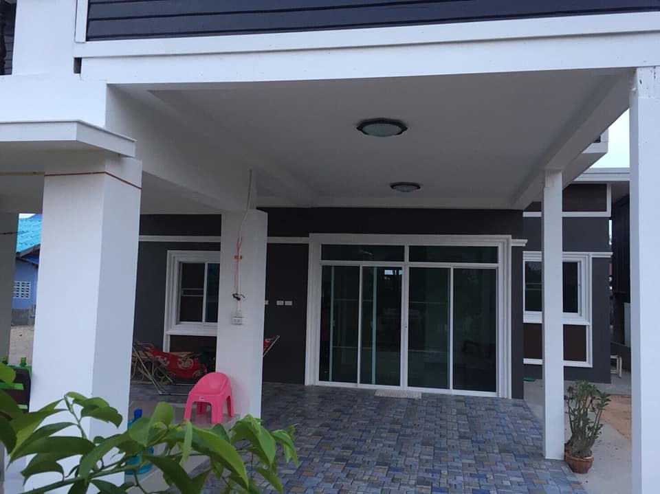 รีโนเวทบ้าน 2 ชั้น และต่อเติมบ้านเพิ่ม งบก่อสร้าง 850,000 บาท