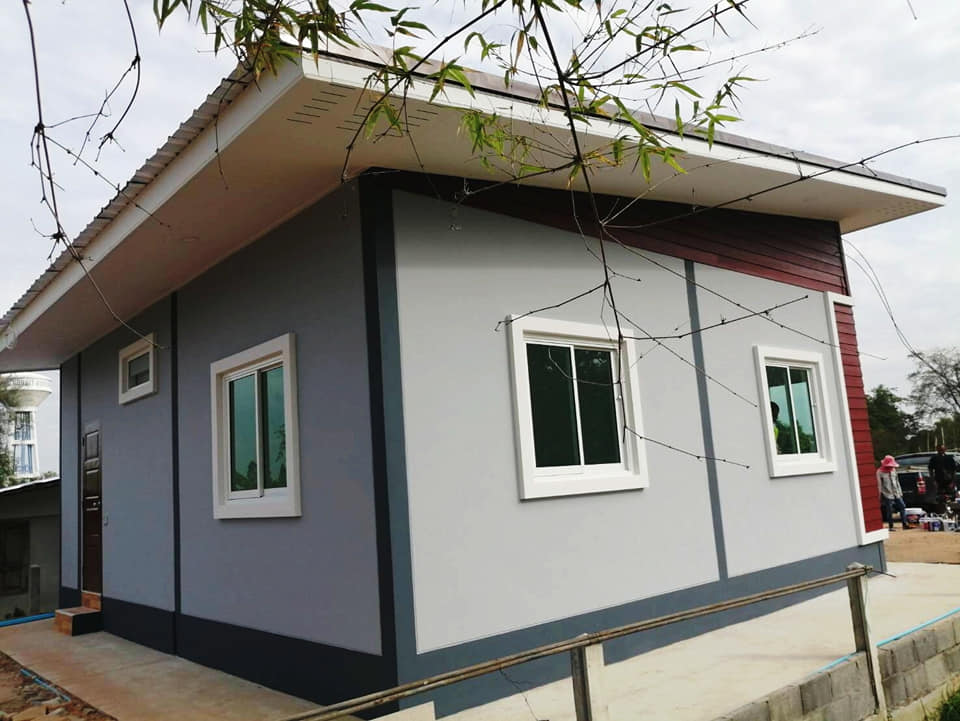 บ้านโมเดิร์น ใช้งบ 430,000 บาท (ไม่รวมสุขภัณฑ์ในห้องน้ำ)