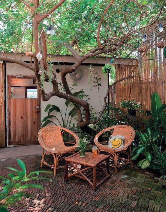 ไอเดียจัดสวน มุมนั่งเล่นชิวๆ บรรยากาศร่มรื่น เพื่อเป็นไอเดียแต่งสวนของคุณ