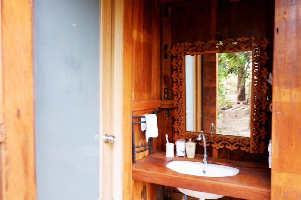 บ้านสวนท่ามกลางธรรมชาติแบบบ้านๆ ของพยาบาลสาวสวย ด้านบนไม้ ด้านล่างโถง ใช้งบ 280,000 บาท