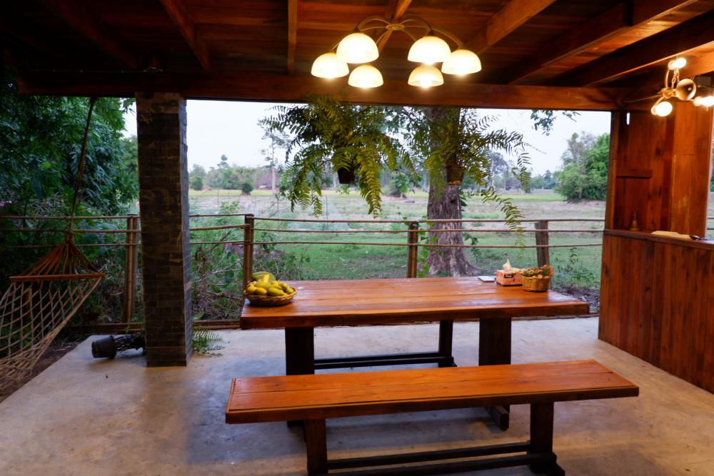 บ้านสวนท่ามกลางธรรมชาติแบบบ้านๆ ของพยาบาลสาวสวย ด้านบนไม้ ด้านล่างโถง ใช้งบ 280,000 บาท