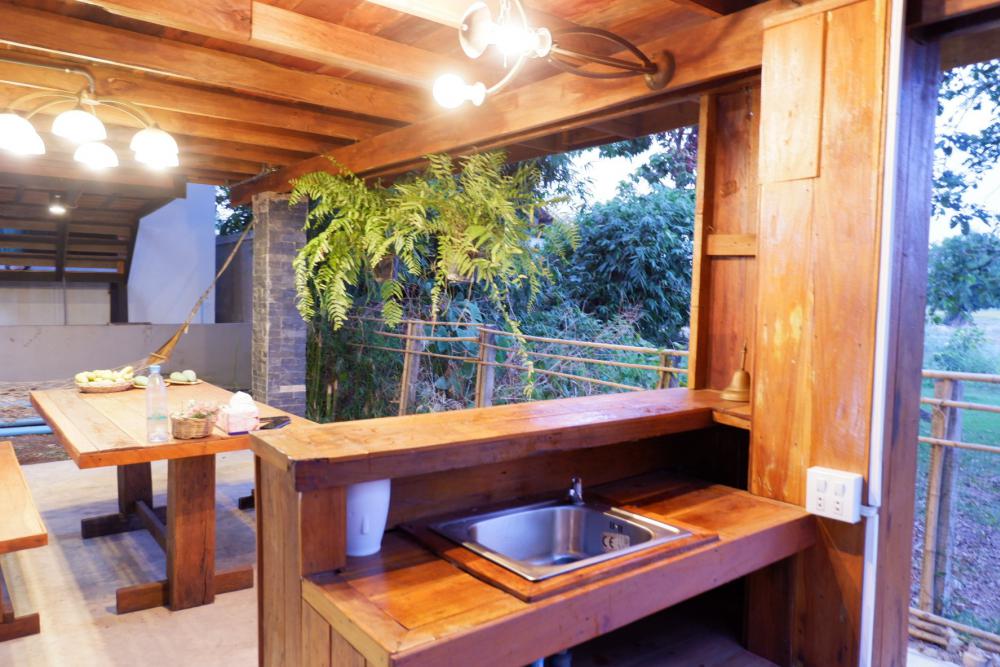 บ้านสวนท่ามกลางธรรมชาติแบบบ้านๆ ของพยาบาลสาวสวย ด้านบนไม้ ด้านล่างโถง ใช้งบ 280,000 บาท