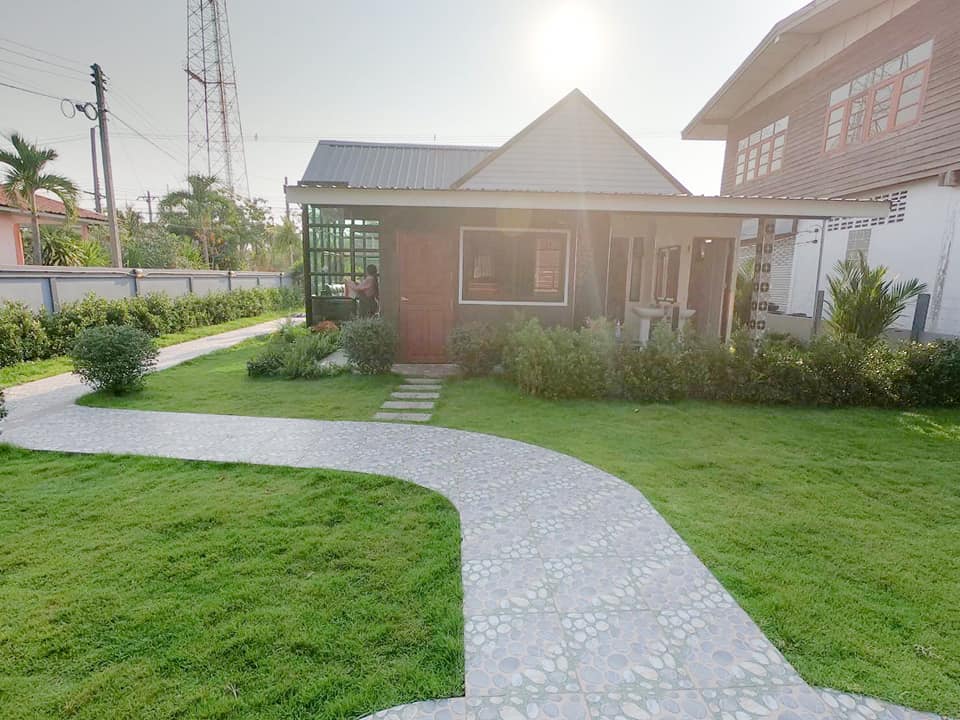 บ้านกาแฟสด บ้านดงช้าง ไอเดียไว้แต่งบ้านนั่งชิลๆ จิบกาแฟ หรือ นำไปเป็นไอเดียแต่งร้านกาแฟ