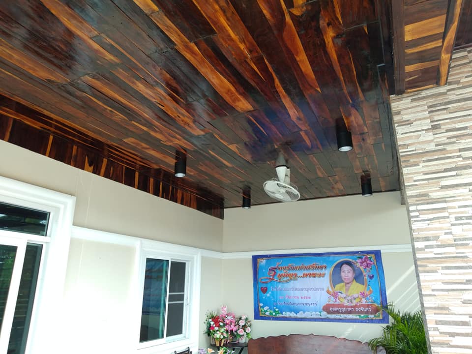 รีโนเวทบ้าน+ต่อเติม งบประมาณ 920,000 บาท