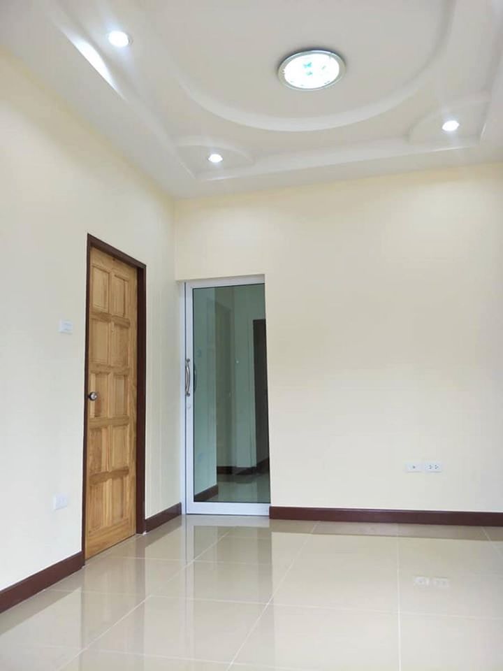 บ้านโมเดิร์นสีชมพู น่ารัก  งบ 720,000 บาท