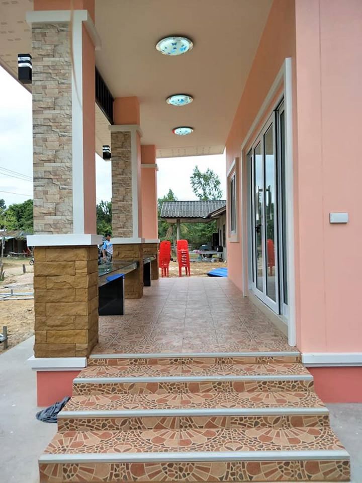 บ้านโมเดิร์นสีชมพู น่ารัก  งบ 720,000 บาท