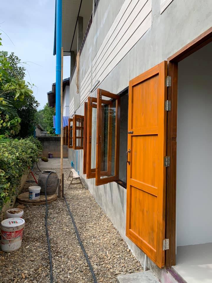 บ้าน 2 ชั้น ออกแบบตามความต้องการเจ้าของบ้าน งบก่อสร้าง ประมาณ 900,000 บาท