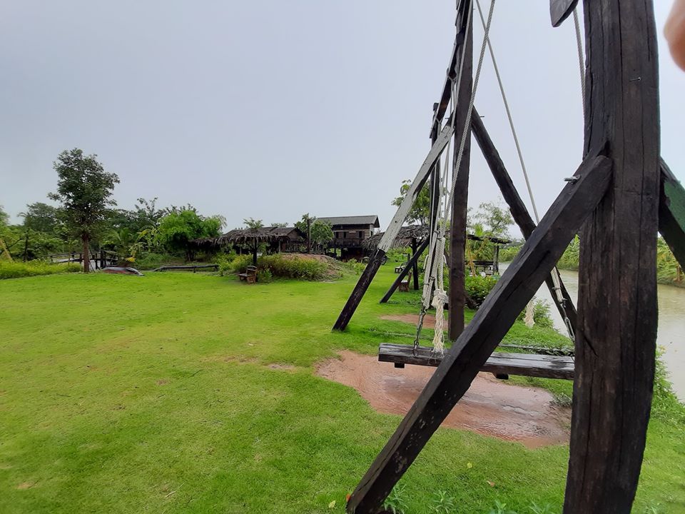 บรรยายกาศฉ่ำๆ ณ ฟาร์มปลูกสุข ขอนแก่น