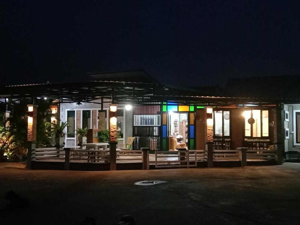 รีโนเวทบ้านหลังเล็กในสไตล์โมเดิร์น