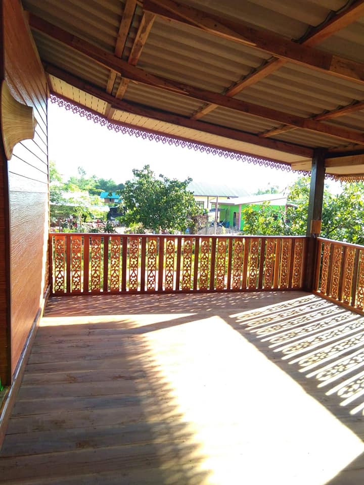บ้านไม้ 2 ชั้น ชั้นล่างโถ่ง งบ 4 แสนพร้อมค่าช่าง