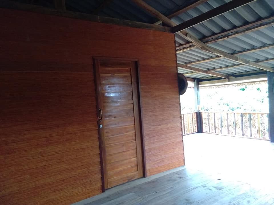 บ้านไม้ 2 ชั้น ชั้นล่างโถ่ง งบ 4 แสนพร้อมค่าช่าง