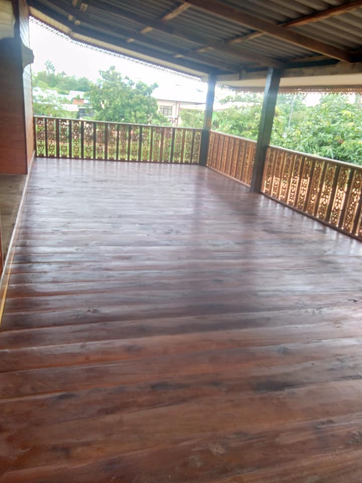 บ้านไม้ 2 ชั้น ชั้นล่างโถ่ง งบ 4 แสนพร้อมค่าช่าง