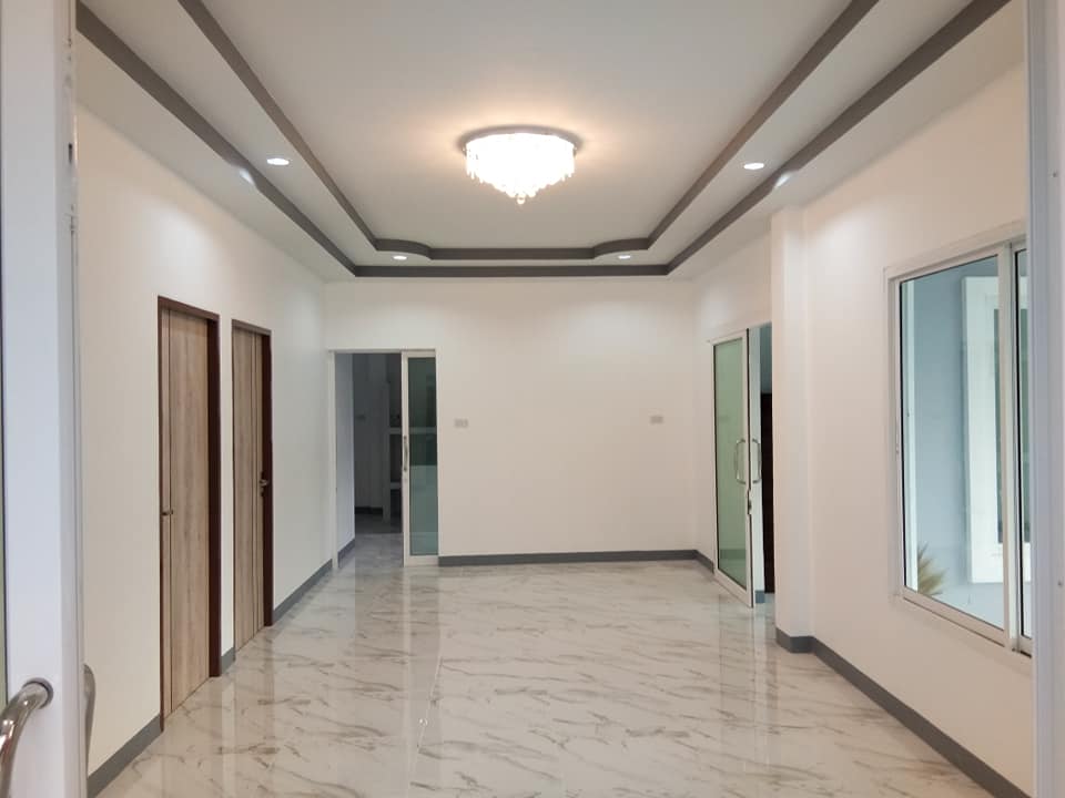 บ้าน 2 ชั้น ขนาด 3 ห้องนอน 2 ห้องน้ำ 1 ห้องโถง 1 ห้องครัว 1 ห้องเก็บของ งบก่อสร้าง 1.5 ล้านบาท