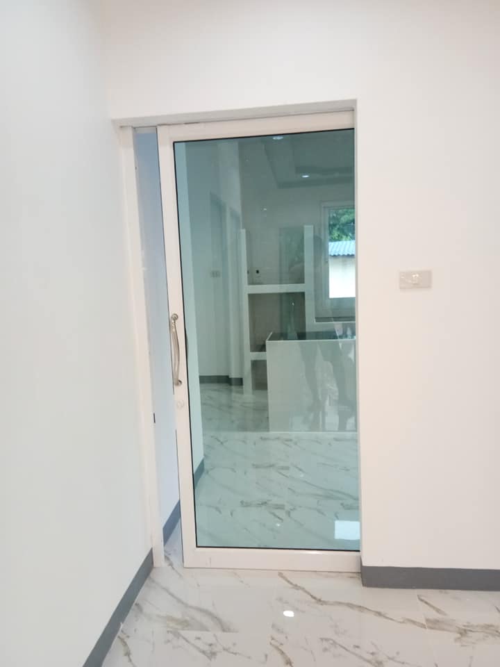 บ้าน 2 ชั้น ขนาด 3 ห้องนอน 2 ห้องน้ำ 1 ห้องโถง 1 ห้องครัว 1 ห้องเก็บของ งบก่อสร้าง 1.5 ล้านบาท