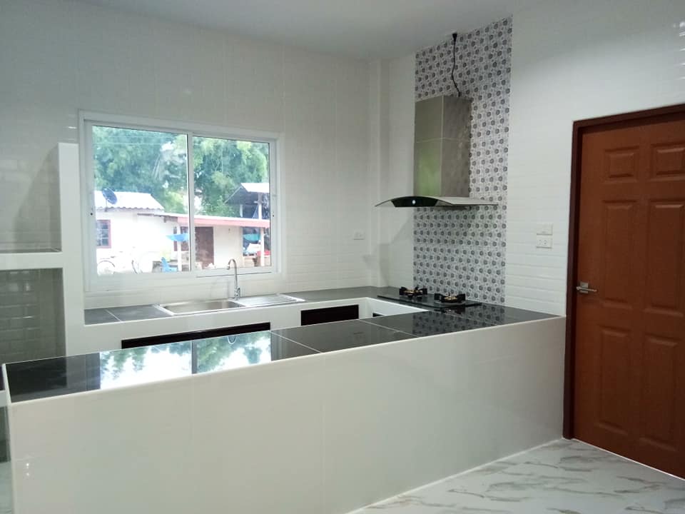 บ้าน 2 ชั้น ขนาด 3 ห้องนอน 2 ห้องน้ำ 1 ห้องโถง 1 ห้องครัว 1 ห้องเก็บของ งบก่อสร้าง 1.5 ล้านบาท