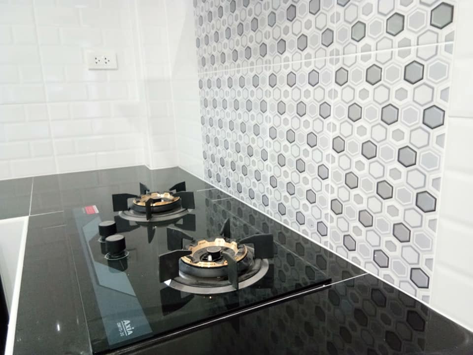 บ้าน 2 ชั้น ขนาด 3 ห้องนอน 2 ห้องน้ำ 1 ห้องโถง 1 ห้องครัว 1 ห้องเก็บของ งบก่อสร้าง 1.5 ล้านบาท