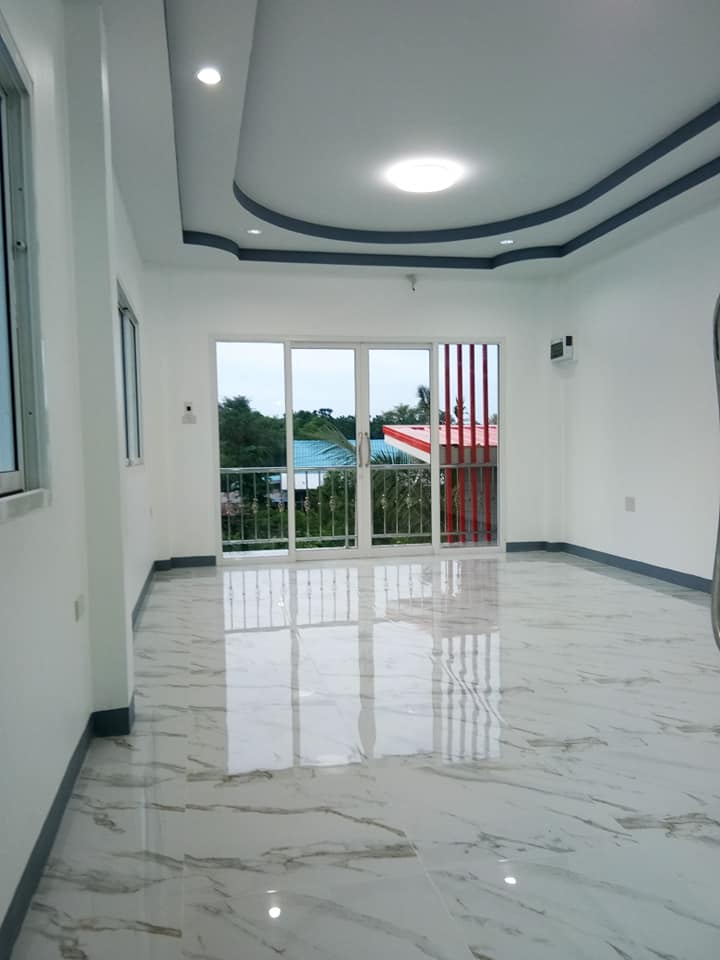 บ้าน 2 ชั้น ขนาด 3 ห้องนอน 2 ห้องน้ำ 1 ห้องโถง 1 ห้องครัว 1 ห้องเก็บของ งบก่อสร้าง 1.5 ล้านบาท