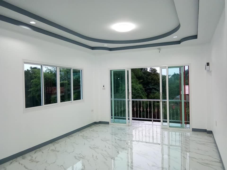 บ้าน 2 ชั้น ขนาด 3 ห้องนอน 2 ห้องน้ำ 1 ห้องโถง 1 ห้องครัว 1 ห้องเก็บของ งบก่อสร้าง 1.5 ล้านบาท