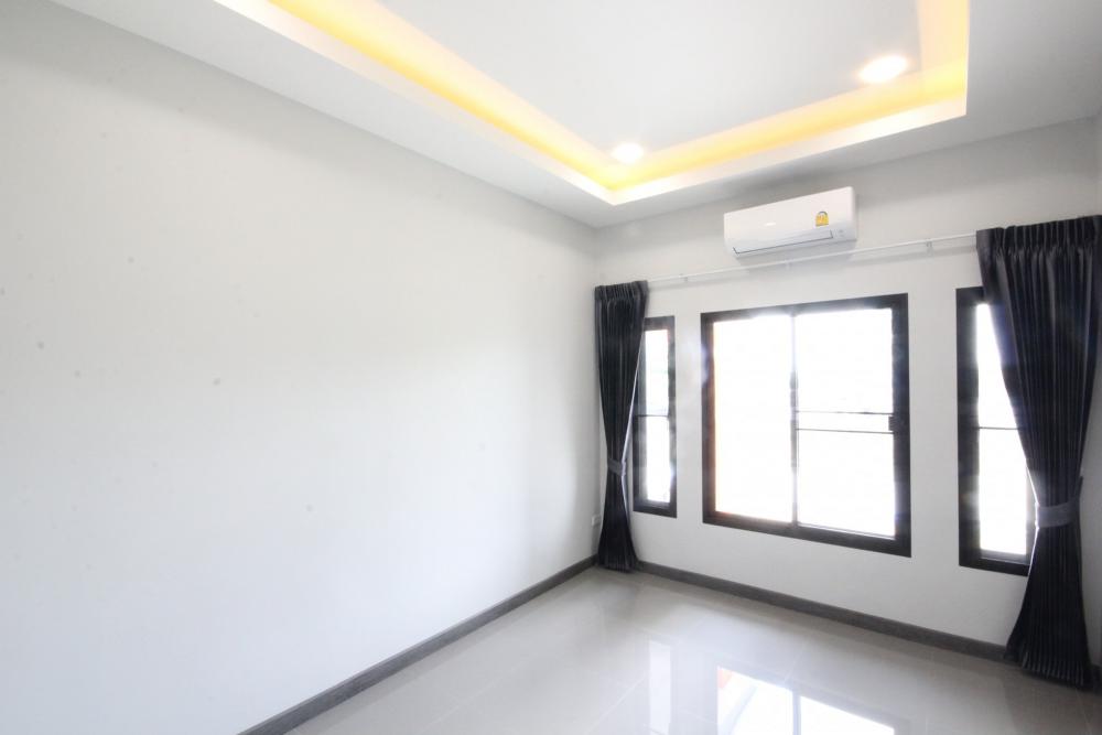 บ้านพักอาศัย 1 ชั้น แนวโมเดิร์นทรอปิกครอล งบก่อสร้าง 2.6 ล้าน