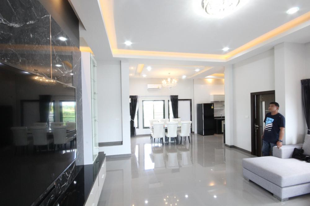 บ้านพักอาศัย 1 ชั้น แนวโมเดิร์นทรอปิกครอล งบก่อสร้าง 2.6 ล้าน