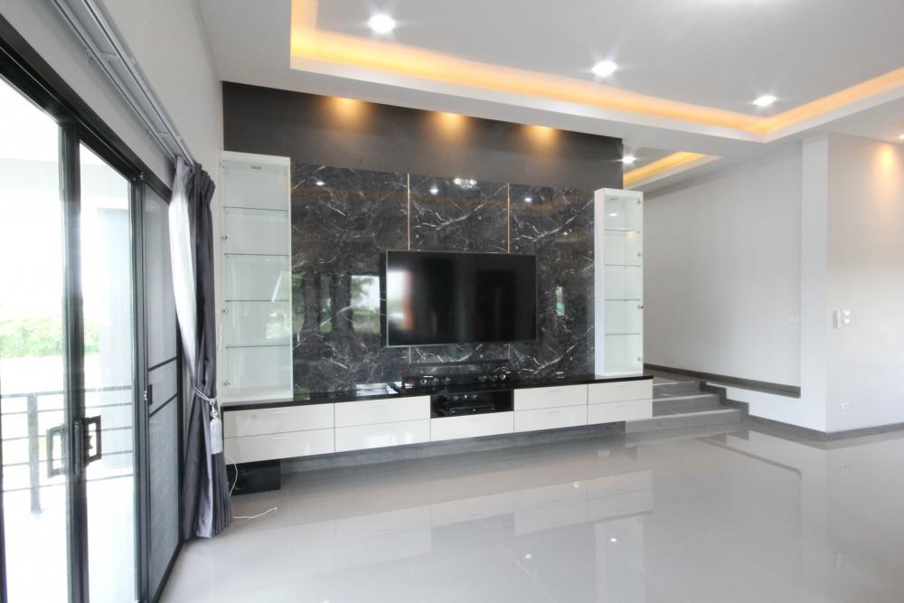 บ้านพักอาศัย 1 ชั้น แนวโมเดิร์นทรอปิกครอล งบก่อสร้าง 2.6 ล้าน