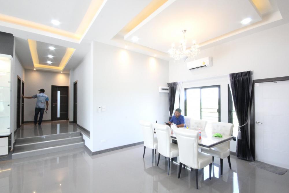 บ้านพักอาศัย 1 ชั้น แนวโมเดิร์นทรอปิกครอล งบก่อสร้าง 2.6 ล้าน