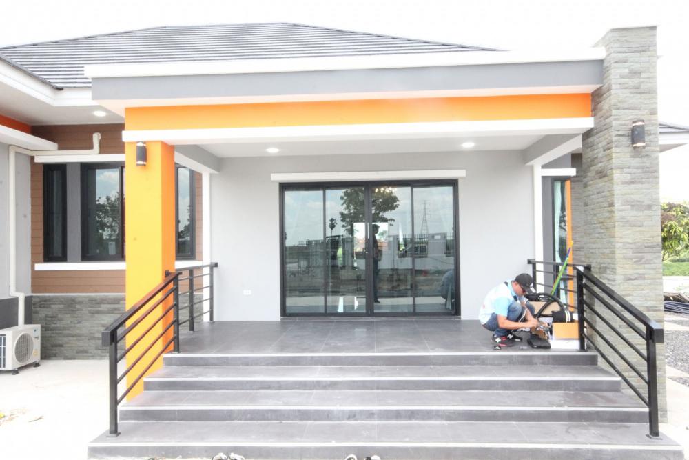 บ้านพักอาศัย 1 ชั้น แนวโมเดิร์นทรอปิกครอล งบก่อสร้าง 2.6 ล้าน