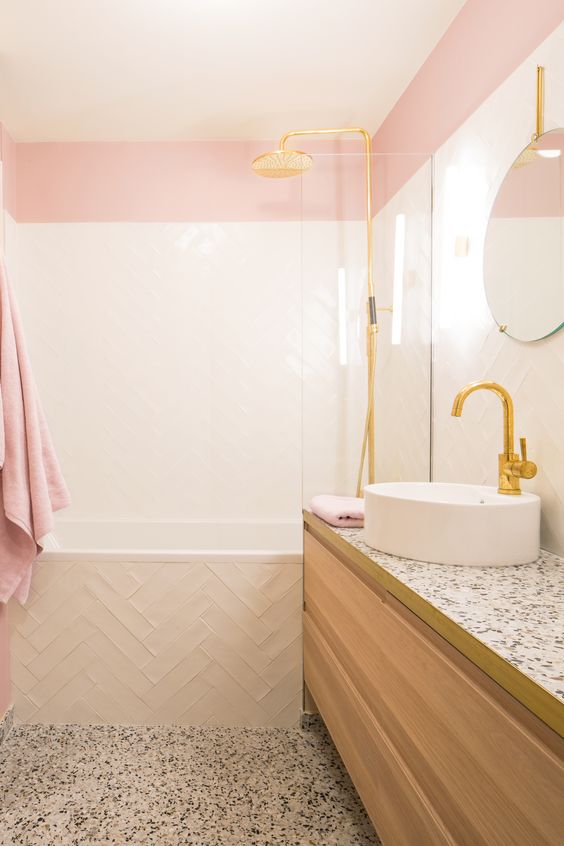 ไอเดียตกแต่งห้องน้ำโทนสีชมพู