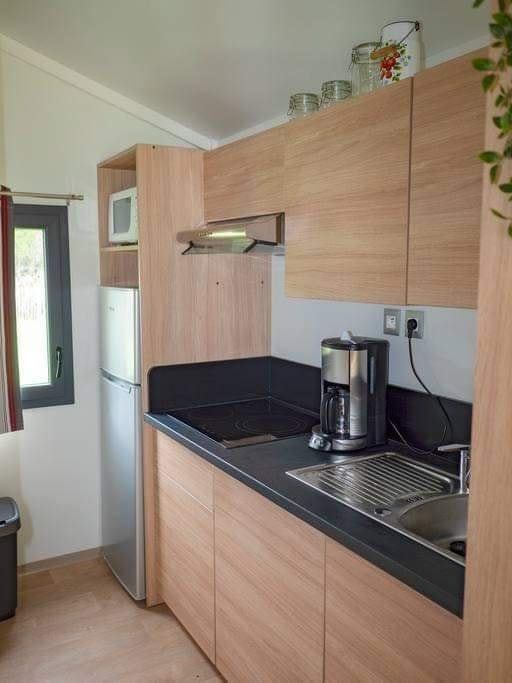 แบบบ้านไม้ชั้นเดียวหลังเล็ก บรรยากาศอบอุ่น