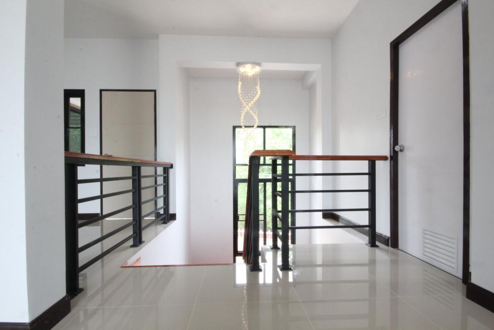 บ้านพักอาศัย 2 ชั้น แนวโมเดิร์นทรอลปิกครอล ราคา 3.40 ล้านบาท