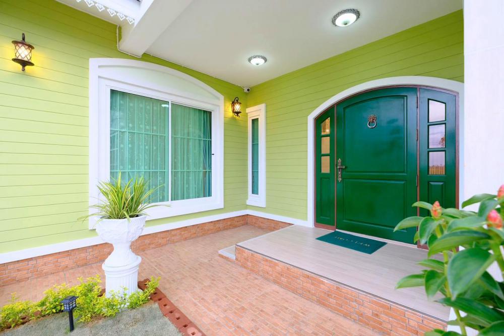 บ้านพักอาศัยสวยมากๆ ขนาด 3 ห้องนอน 2 ห้องน้ำ 1 ห้องรับแขก 1 ห้องแต่งตัว 1 ห้องพักผ่อน 1 ห้องครัว