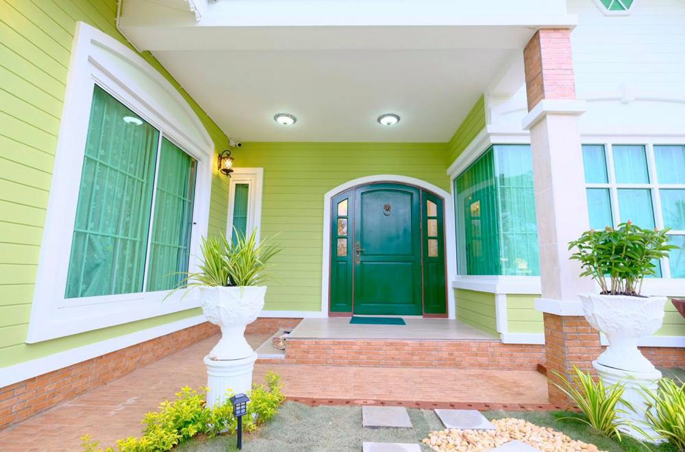 บ้านพักอาศัยสวยมากๆ ขนาด 3 ห้องนอน 2 ห้องน้ำ 1 ห้องรับแขก 1 ห้องแต่งตัว 1 ห้องพักผ่อน 1 ห้องครัว