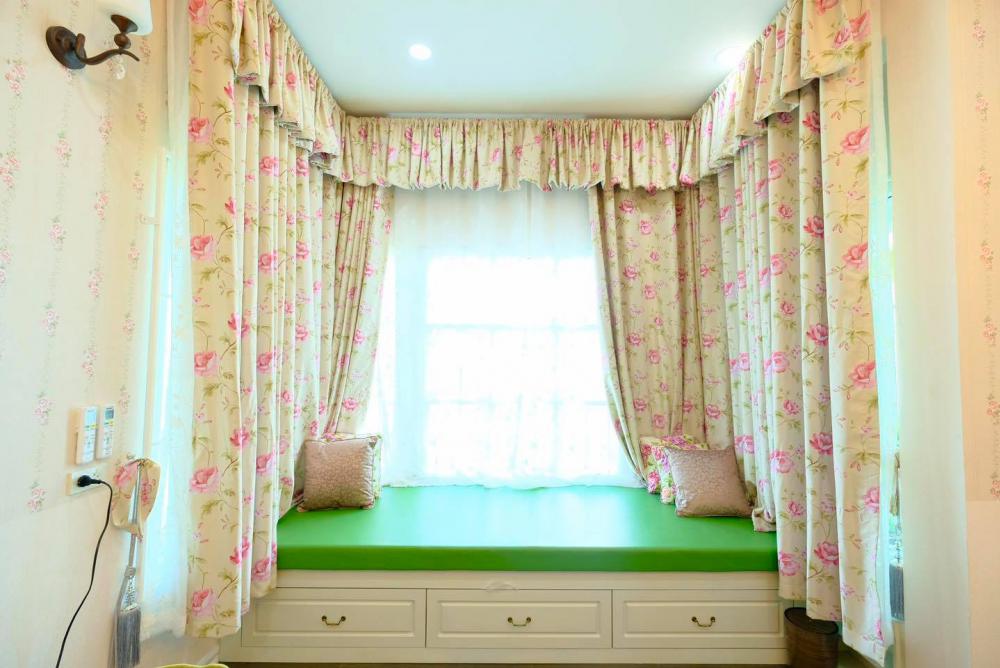 บ้านพักอาศัยสวยมากๆ ขนาด 3 ห้องนอน 2 ห้องน้ำ 1 ห้องรับแขก 1 ห้องแต่งตัว 1 ห้องพักผ่อน 1 ห้องครัว