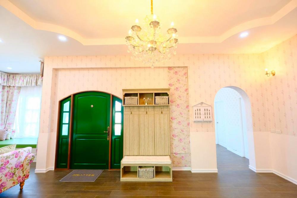 บ้านพักอาศัยสวยมากๆ ขนาด 3 ห้องนอน 2 ห้องน้ำ 1 ห้องรับแขก 1 ห้องแต่งตัว 1 ห้องพักผ่อน 1 ห้องครัว