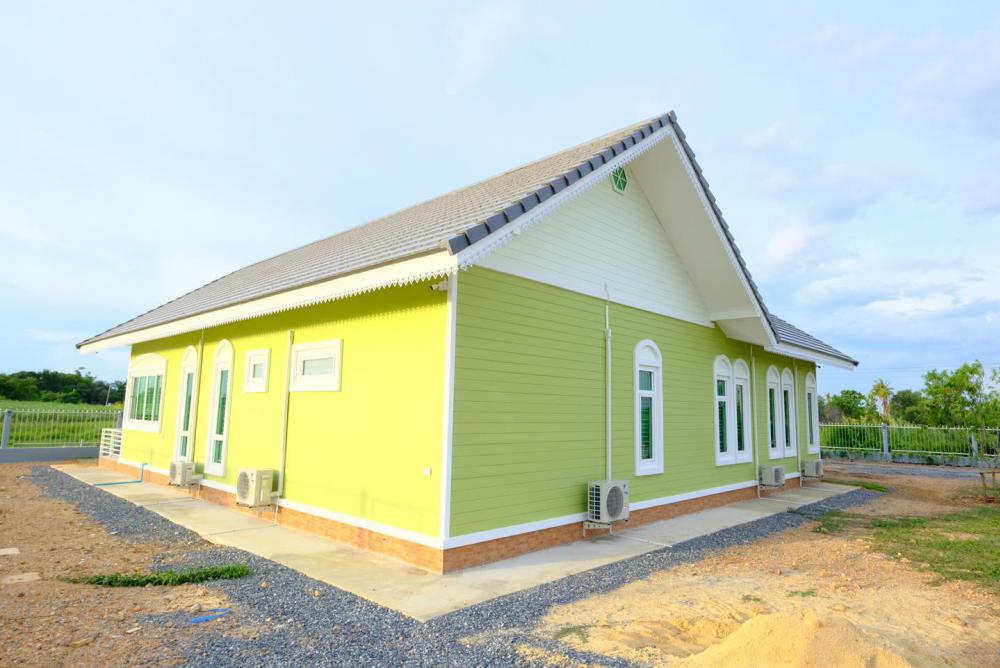 บ้านพักอาศัยสวยมากๆ ขนาด 3 ห้องนอน 2 ห้องน้ำ 1 ห้องรับแขก 1 ห้องแต่งตัว 1 ห้องพักผ่อน 1 ห้องครัว